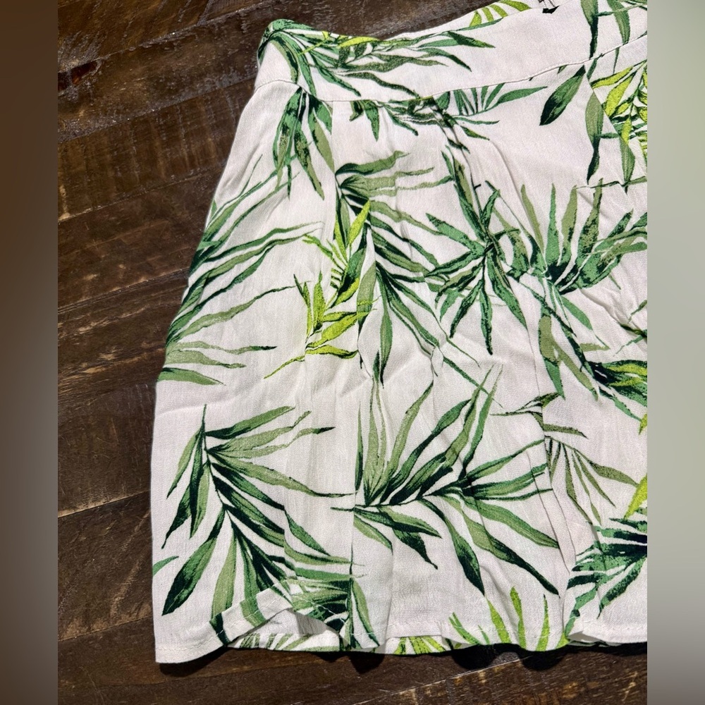NWT Windsor 2pc Tropical Crop Top Shorts Set Sz M & L Vacation Summer Party Sexy - Picture 6 of 14